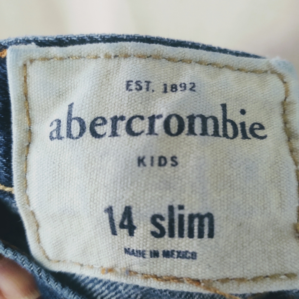 🎉🎉Abercrombie Kids sz14 Slim Jeans